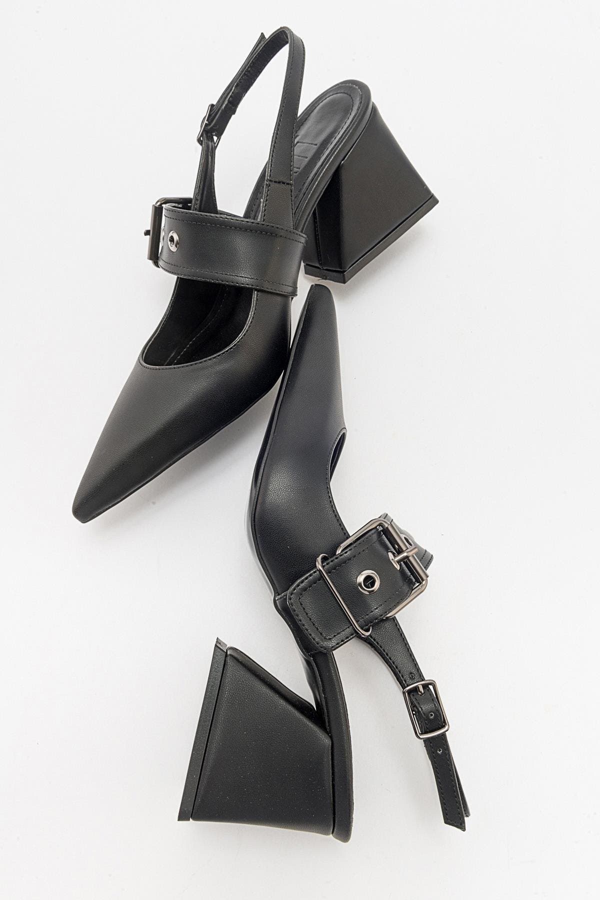 Prologue Shoes Nepido Pointed Toe Block Heel Pump, Alternate, color, Black