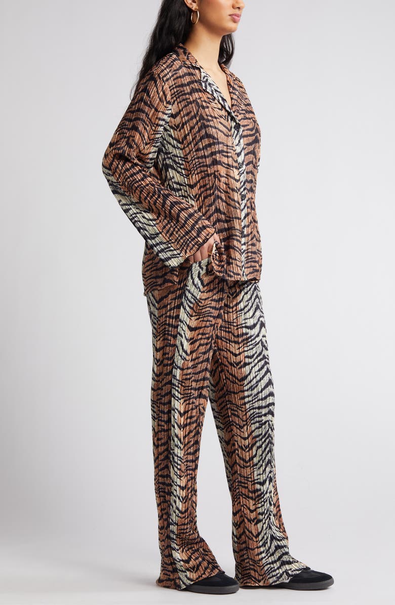 Dressed in Lala Tiger Long Sleeve Plissé Top & Pants Set, Alternate, color, Tiger Stripe