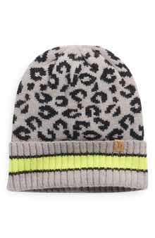 AREA STARS Leopard Knit Beanie