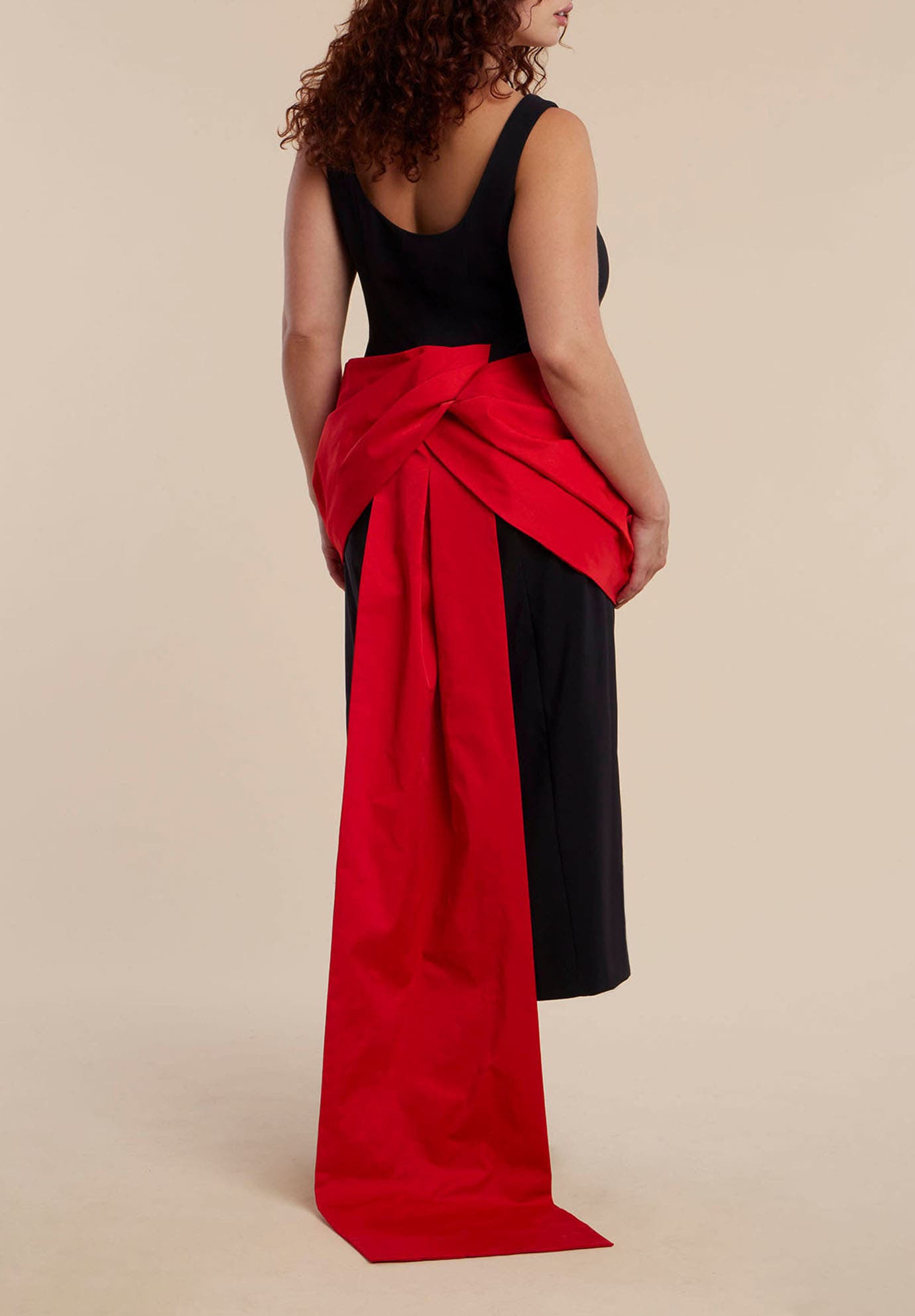 Contrast Draped Waist Gown - image 2