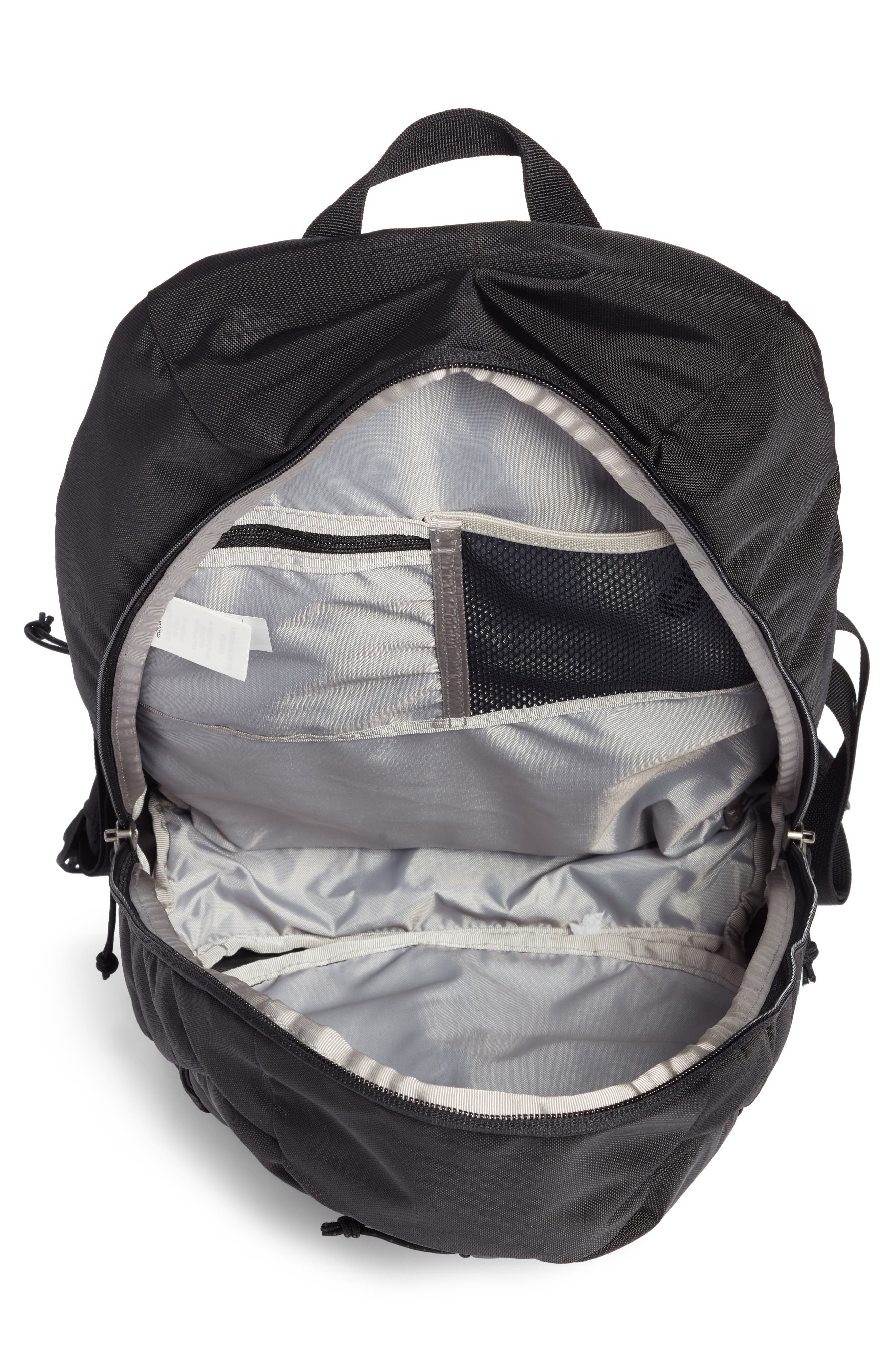 Patagonia 18L Atom Backpack, Alternate, color, 