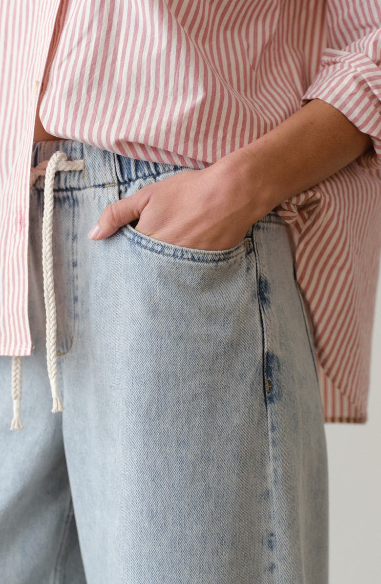 Marine Layer Ella Barrel Leg Drawstring Jeans, Alternate, color, Light Wash