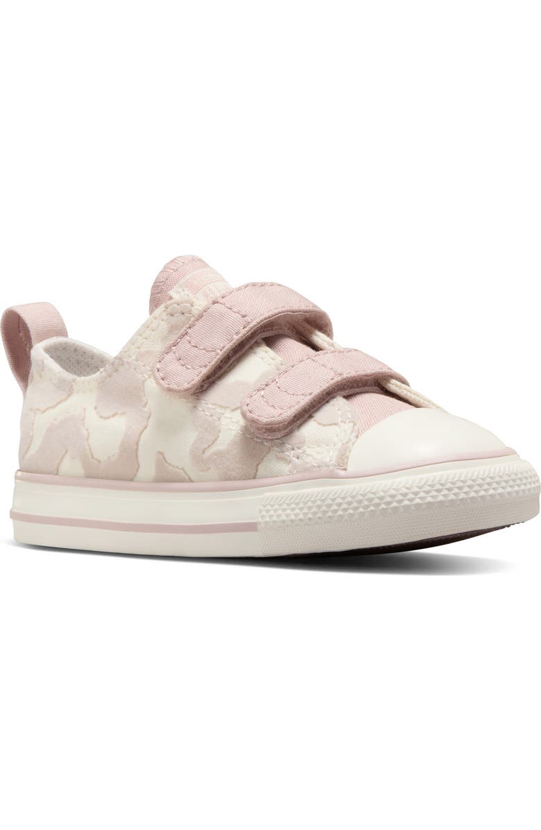 Converse Kids' Chuck Taylor<sup>®</sup> All Star<sup>®</sup> 2V Oxford Sneaker, Main, color,