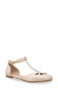 CHASE AND CHLOE Fergie T-Strap Ballerina Flat