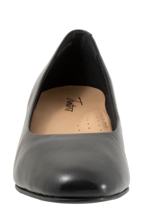 Trotters Extra Wide Width Denisse Pump In Black