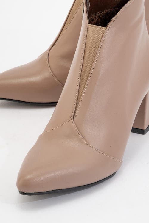 Forever & Always Shoes Finda Leather Block Heel Boot In Brown