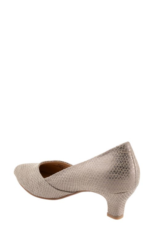 Trotters Kylie Kitten Heel Pump In Champagne Snake
