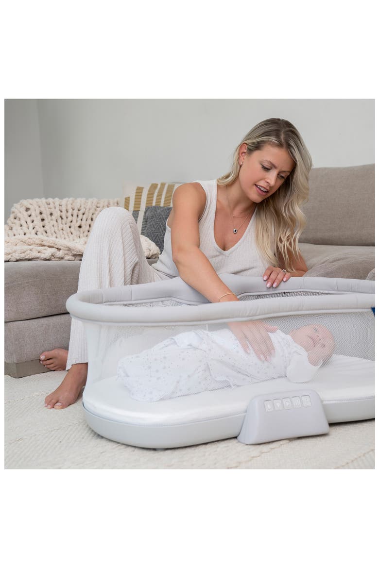 BassiNest™ Soothing Swivel Sleeper 3.0 Bassinet, Alternate, color, GREY