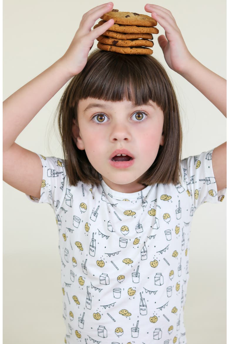 Milk & Cookies Kids 2-Piece Short Sleeve & Shorts Pajama Set, Alternate, color, MILK & COOKIES