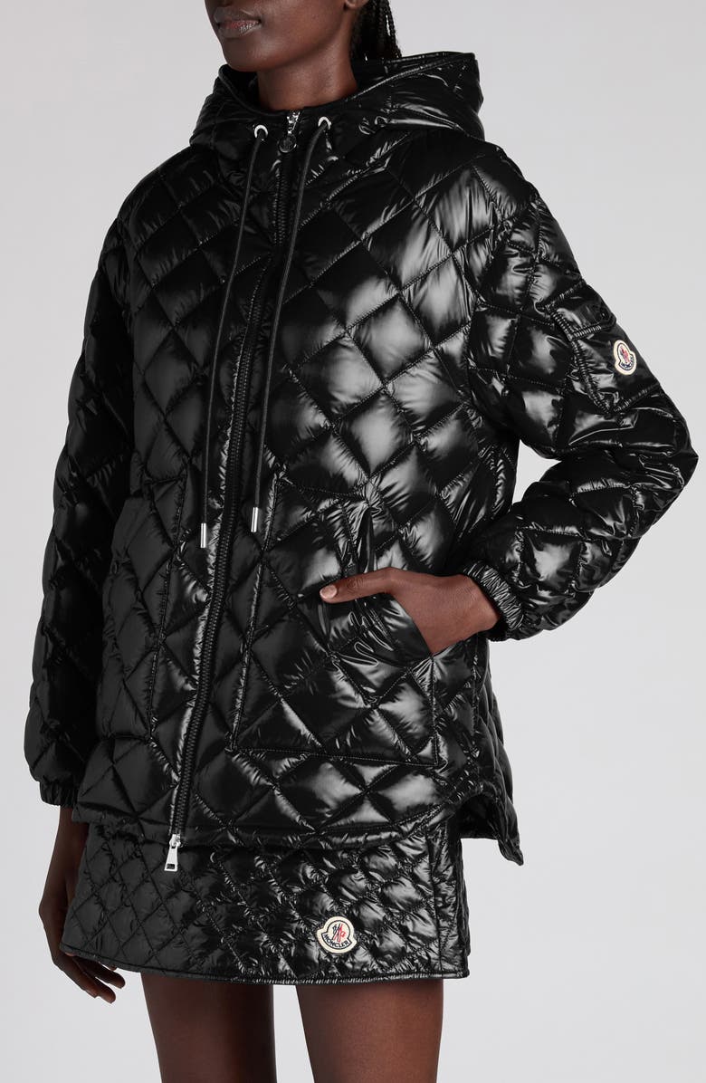 Moncler Diamond Quilted Down Hooded Jacket, Alternate, color, Black