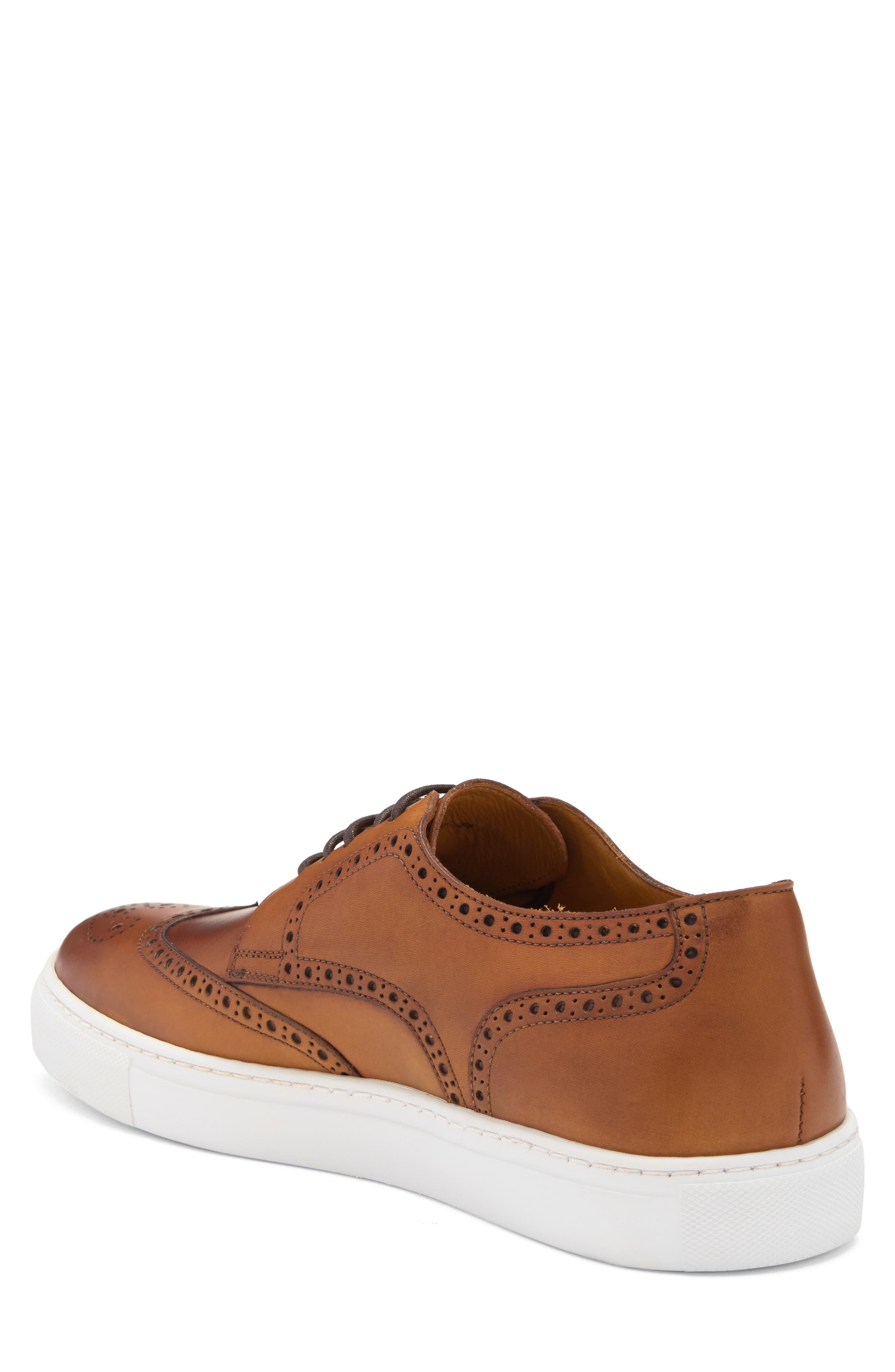 Magnanni Albert Wingtip Sneaker, Alternate, color, Cuero