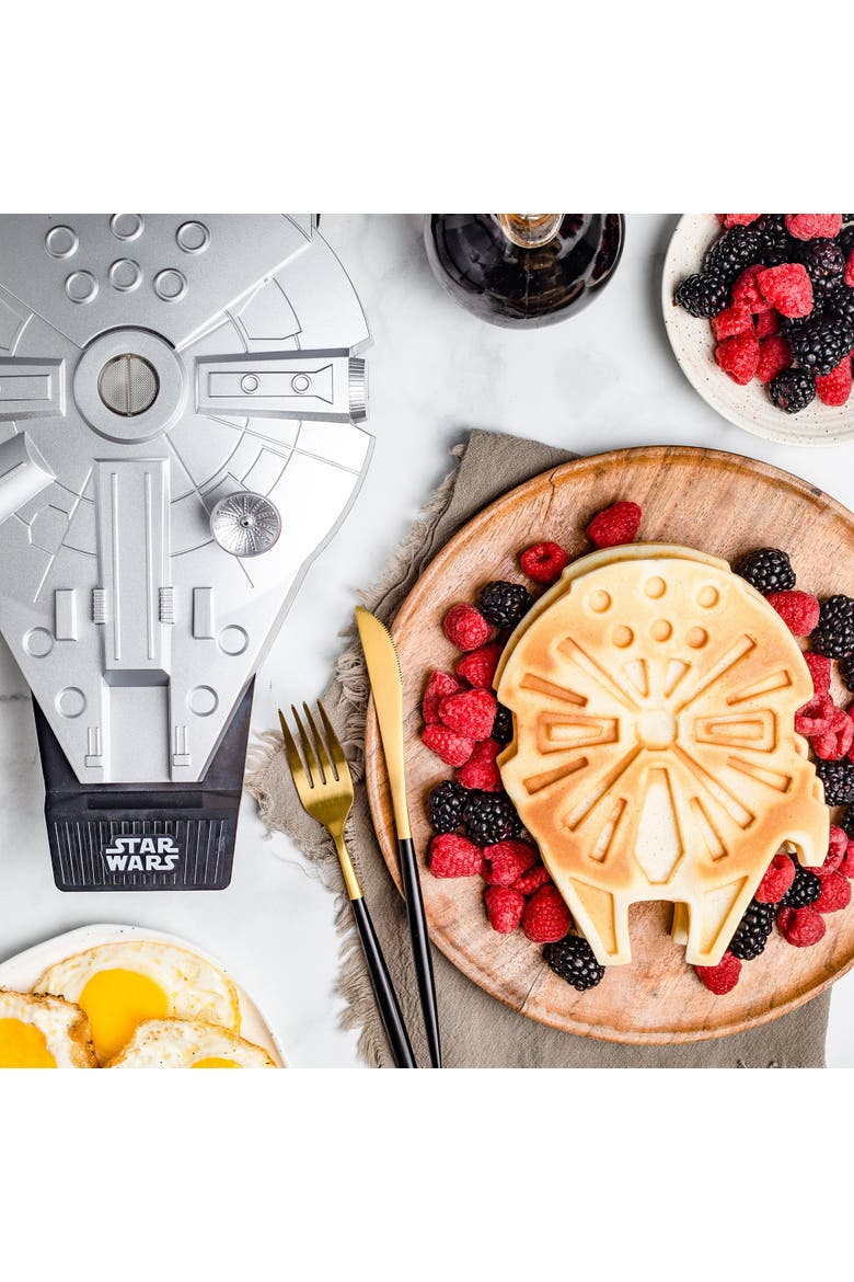 Star Wars Deluxe Millennium Falcon Waffle Maker, Alternate, color, None