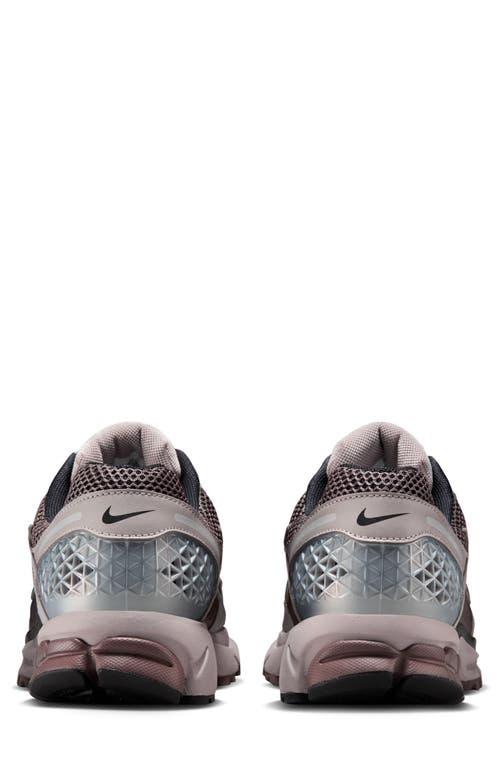 Nike Zoom Vomero 5 Sneaker
