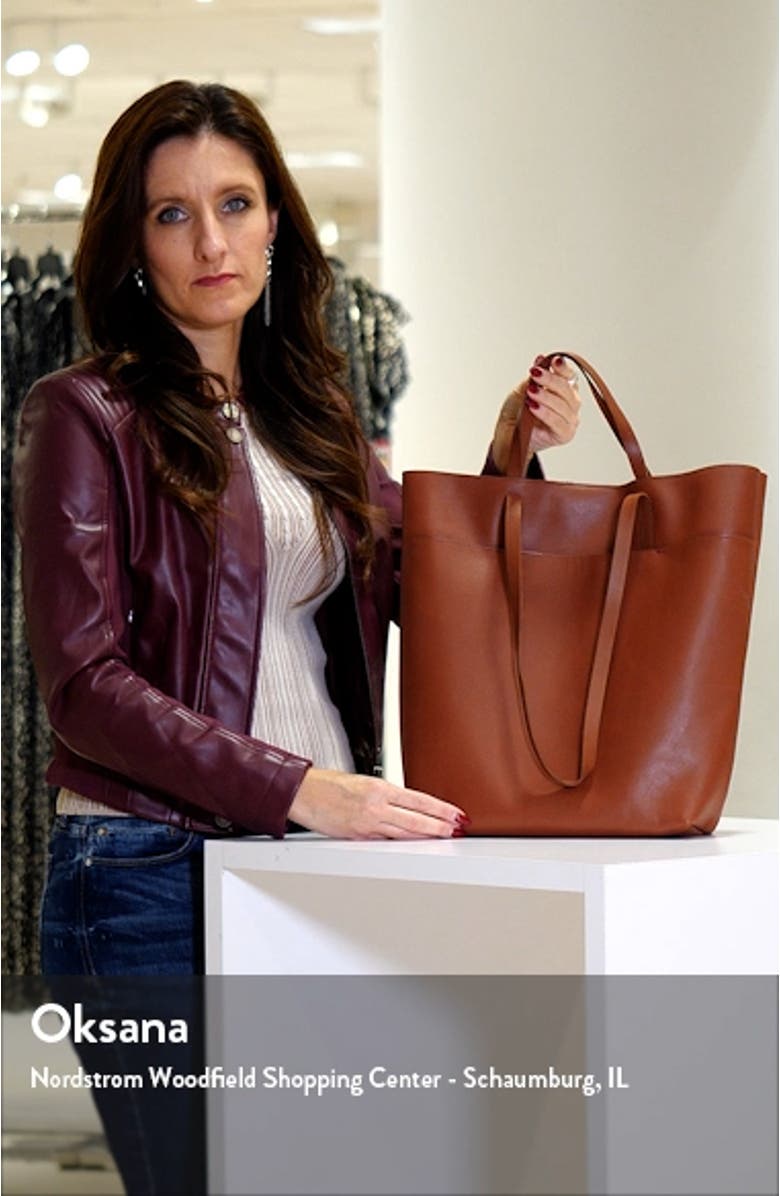 The Essential Leather Tote, sales video thumbnail