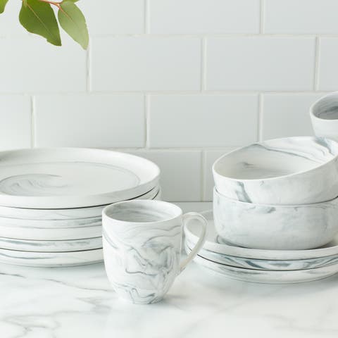 Brighton Porcelain 32-Piece Dinnerware Set