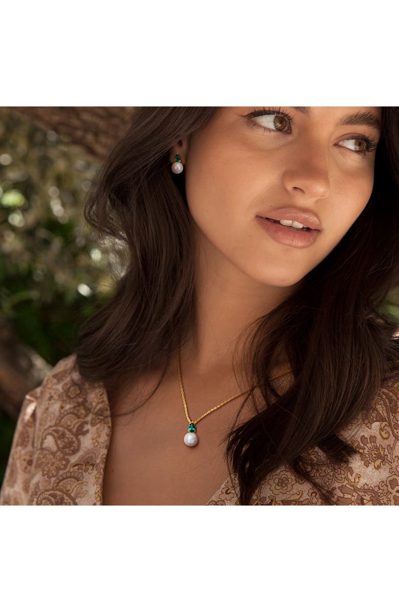 DELMAR Emerald & Freshwater Pearl Stud Earrings & Pendant Necklace Set, Alternate, color, Green