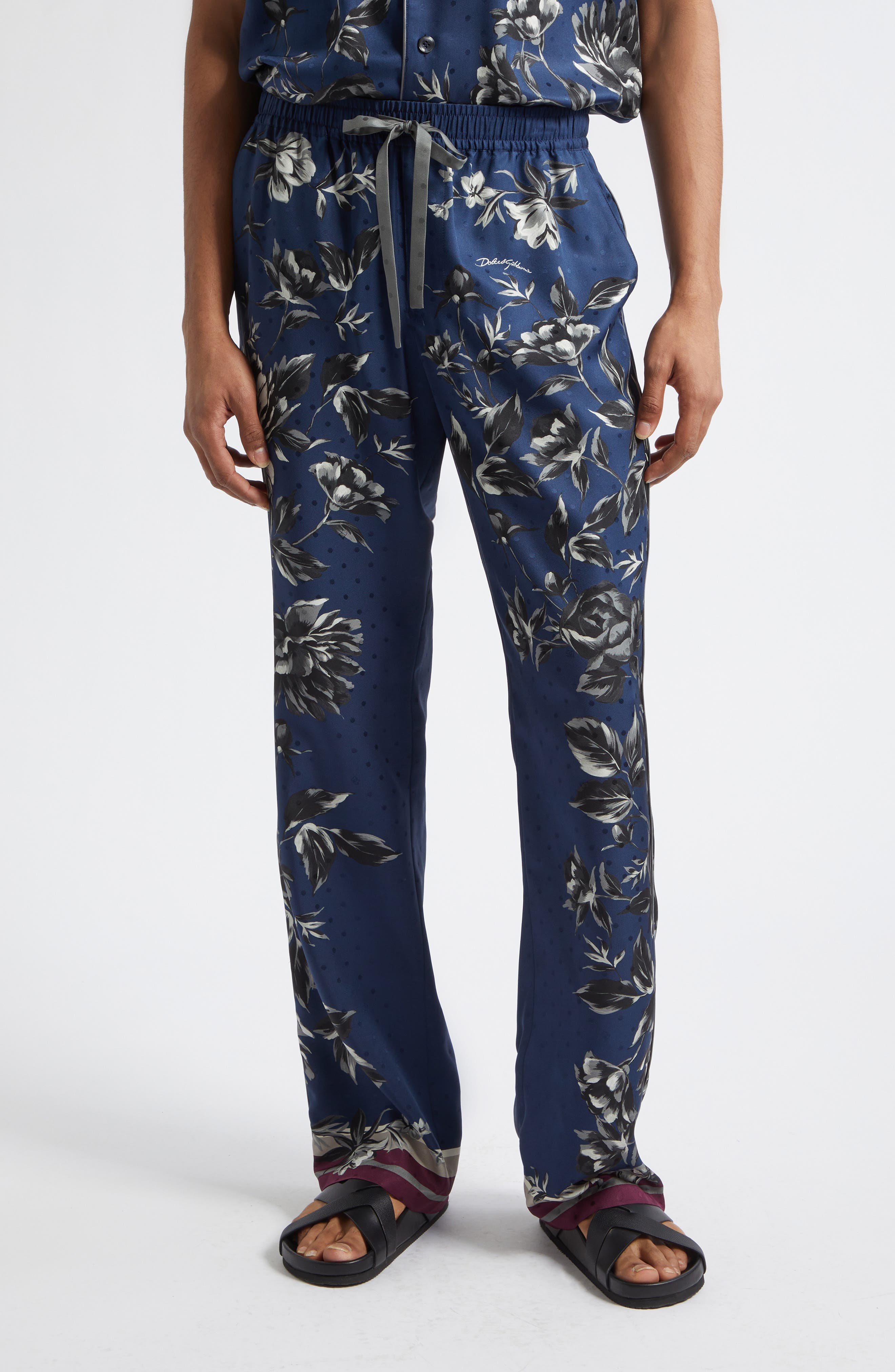 selected PEONIE BLUE
