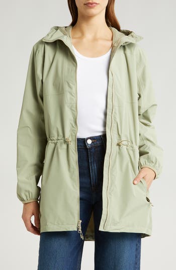 Helly Hansen Essence Waterproof Raincoat In Light Lav