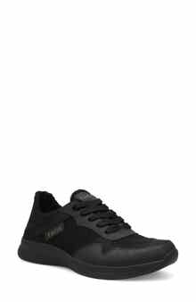 Direction Sneaker