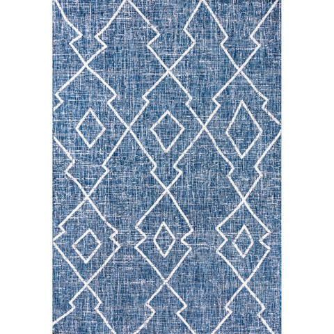 Carwa  Diamond Trellis Indoor/Outdoor Area Rug