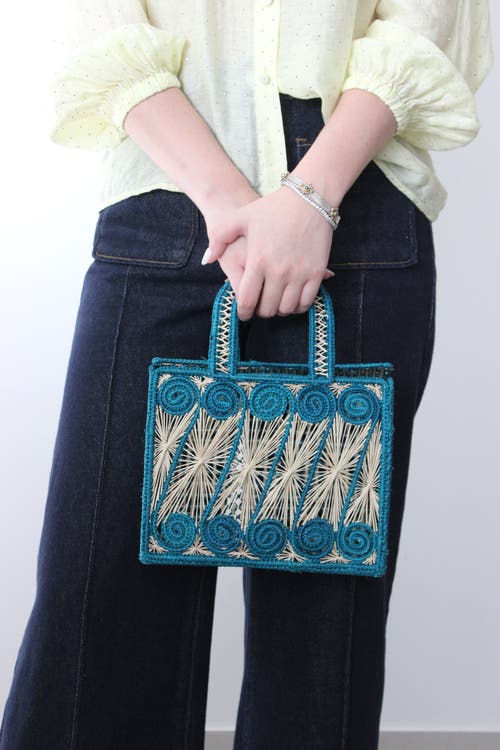 Amazónica Chila Handbag In Blue