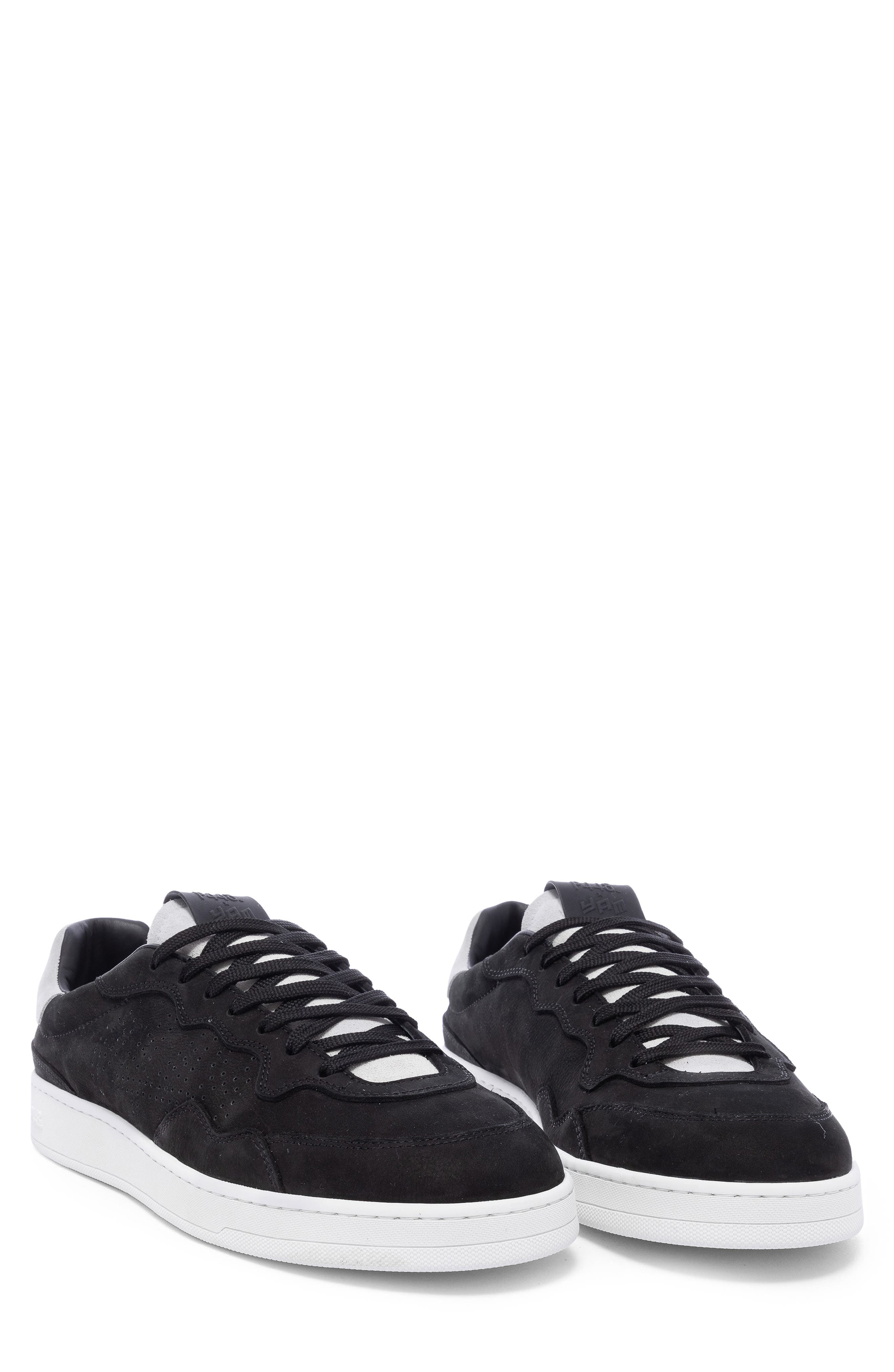 P448 Yam Low Top Sneaker