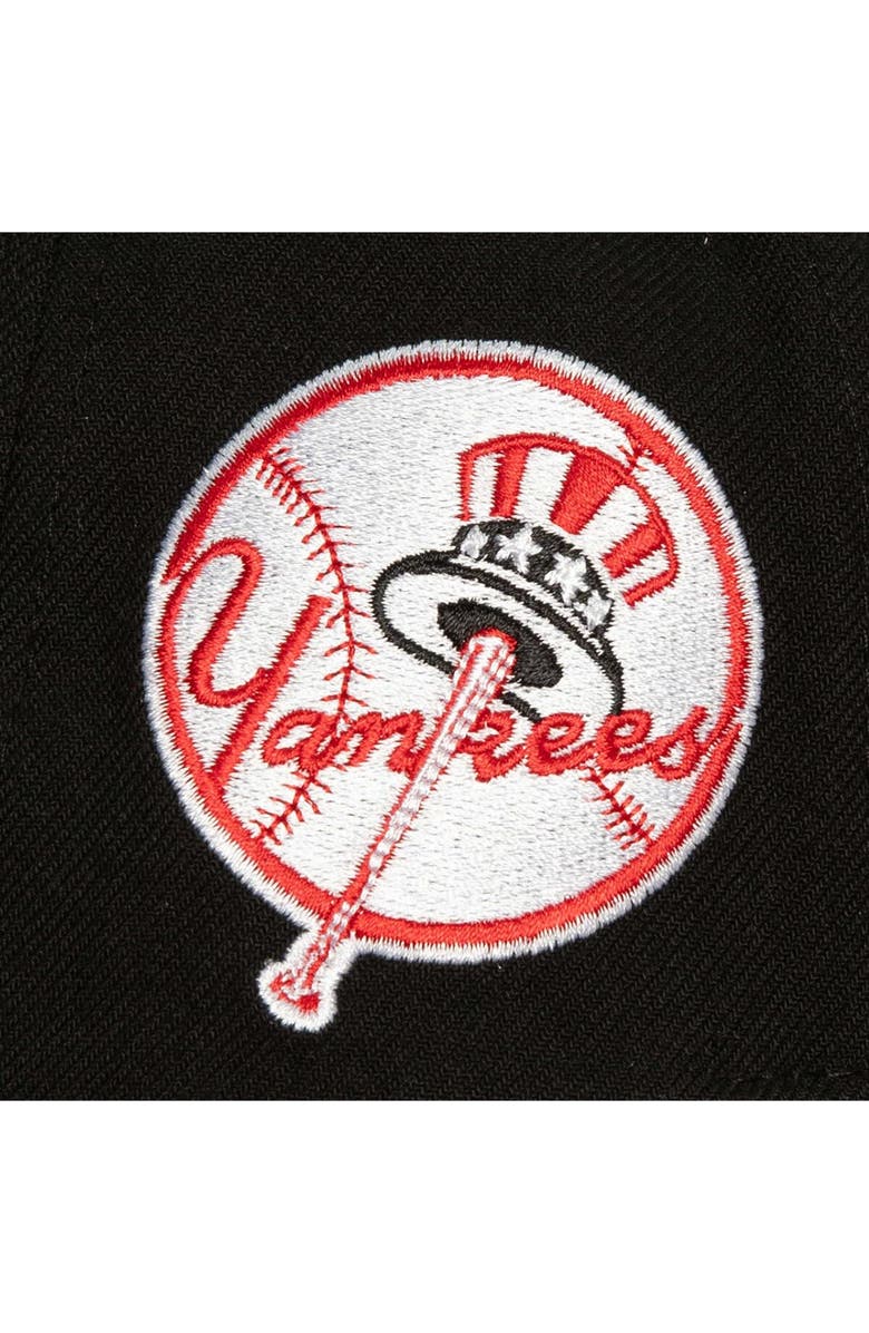 Mitchell & Ness Men's Mitchell & Ness Black New York Yankees Bred Pro Adjustable Hat, Alternate, color, Black