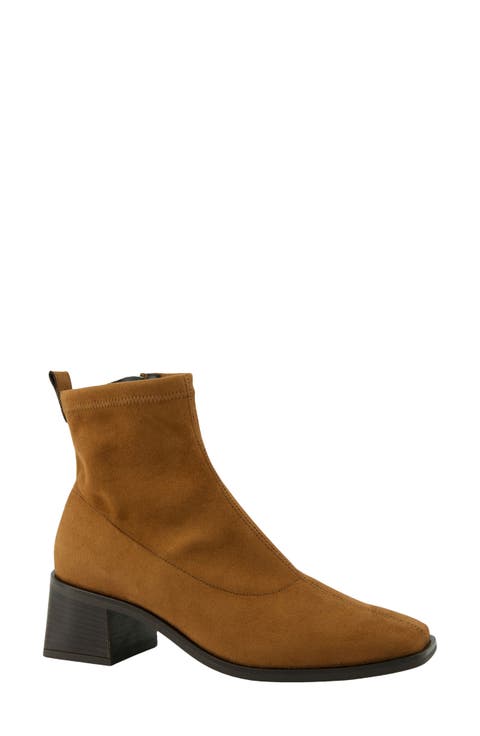 Elena Boot
