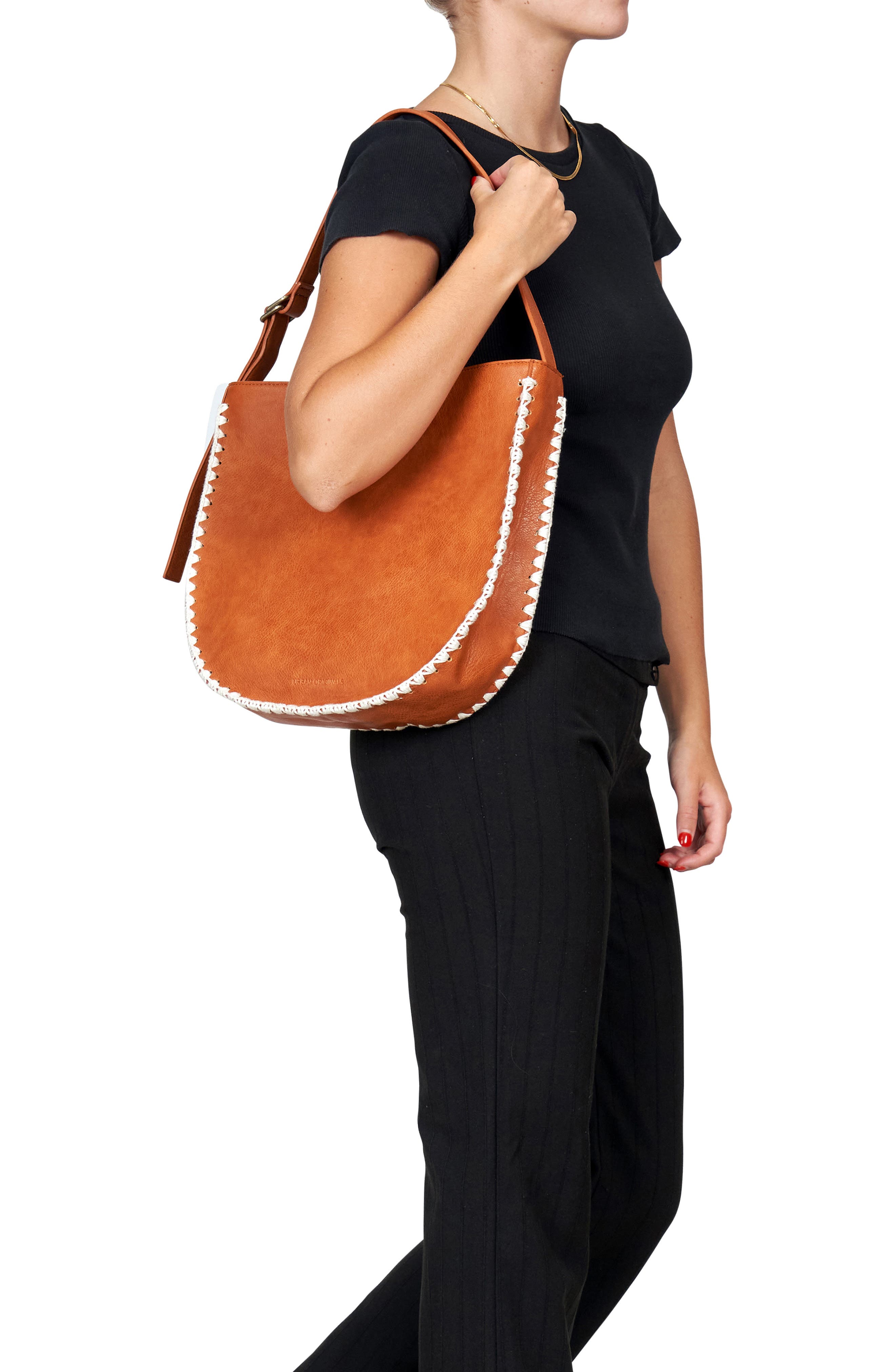 Urban Originals Sahara Shoulder Bag, Alternate, color, 