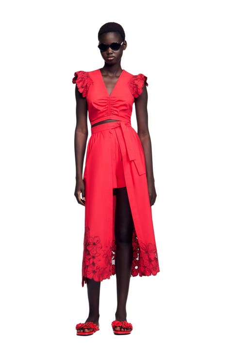 Crop top with embroidered sleeves