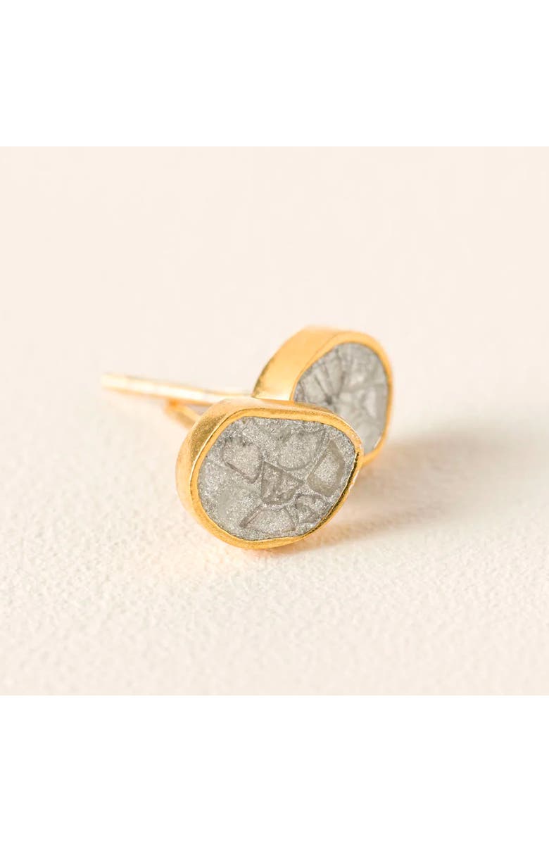 Uncommon Goods Sliced Raw Diamond Stud Earrings by Shana Gulati, Alternate, color, Gold / Off-White