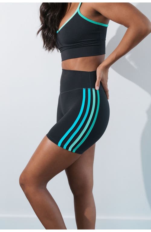 Vitality Pulse Biker Short In Blue
