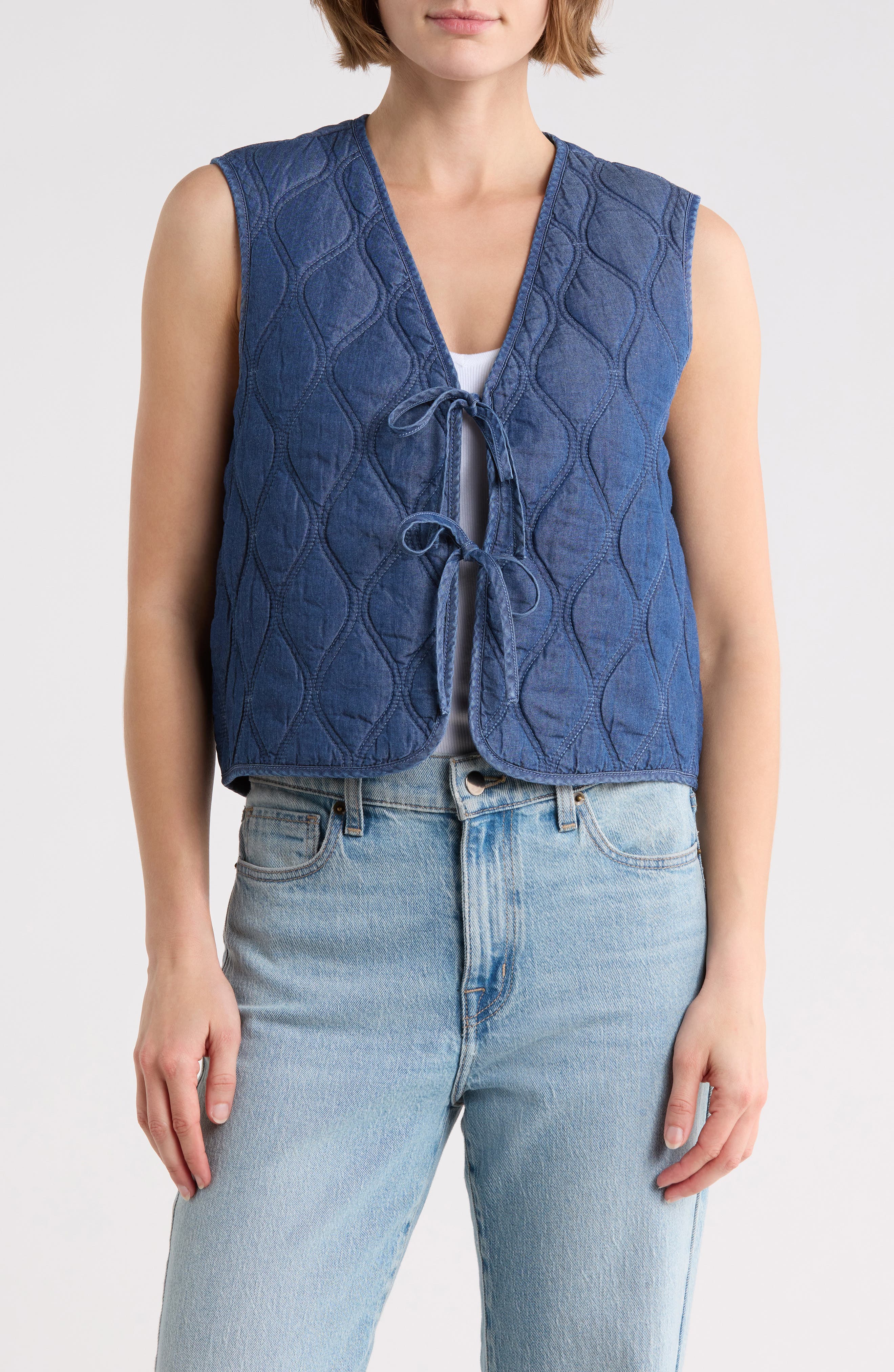 selected MEDIUM WASH/ SCROLL