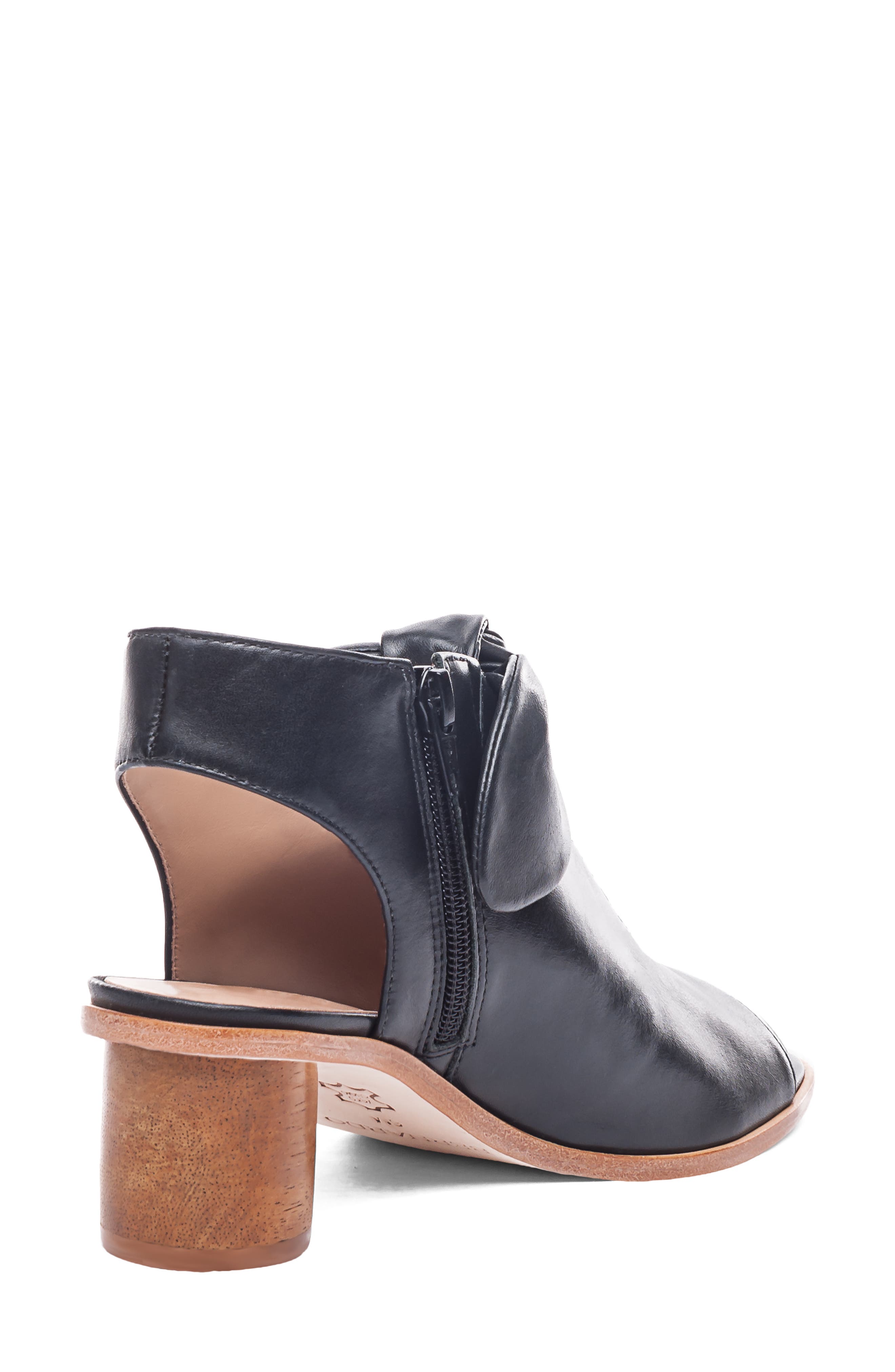 Bernardo Footwear Bernardo Luna Sandal, Alternate, color, 