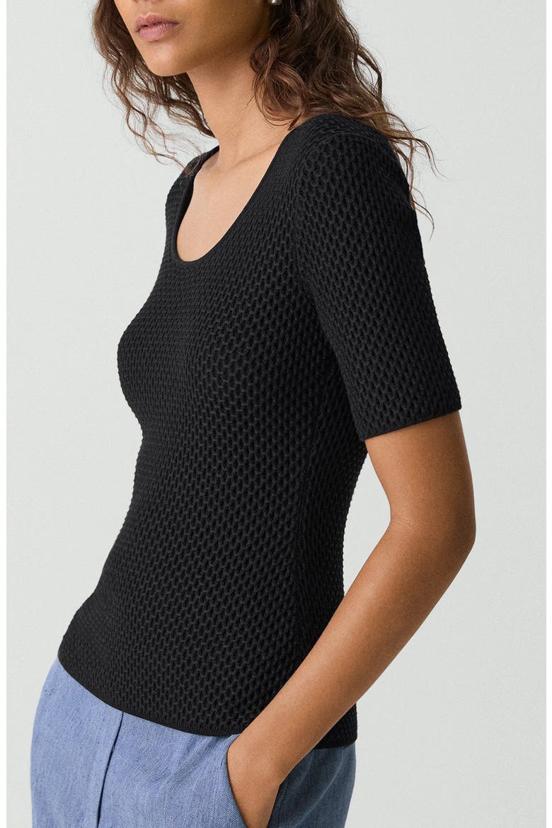 Bleecke Texture Scoop Neck T-Shirt, Alternate, color, BLACK