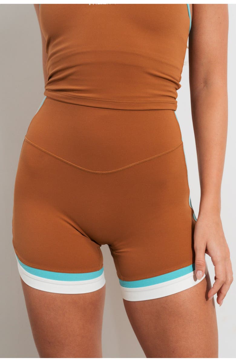 Vitality Cloud II Multi Short, Alternate, color, Toffee Contrast