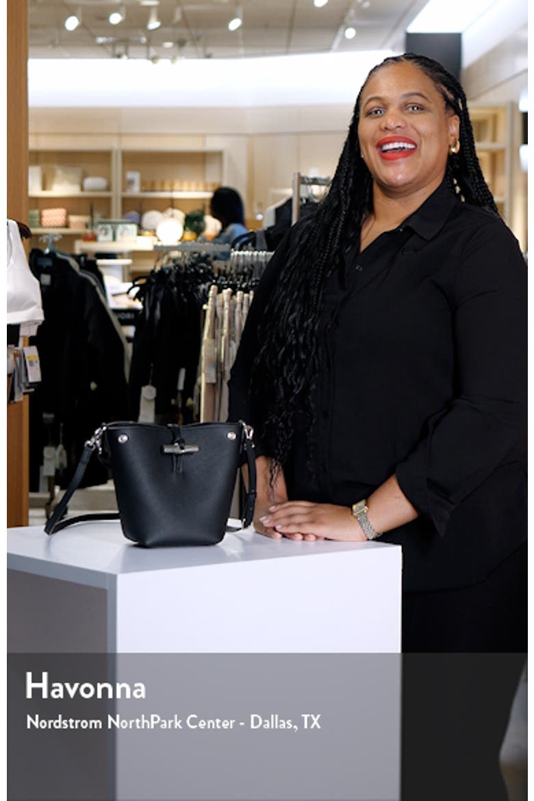 Extra Small Le Roseau Bucket Bag video