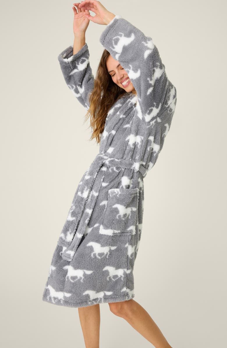 PJ Salvage Let's Get Cozy Plush Robe, Alternate, color, Gray