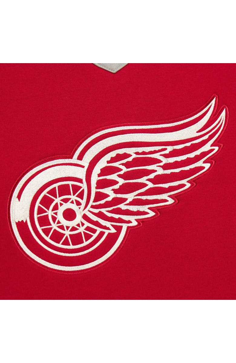 Mitchell 
Ness Men
s Red Detroit Red Wings Heritage Lace-Up Pullover Sweatshirt, Main, color, Red