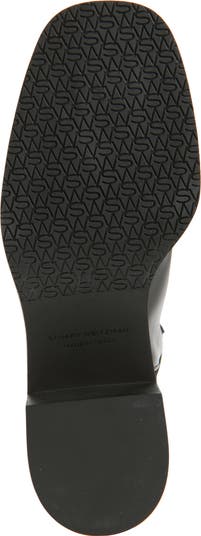 Effortless Stretch Back Boot