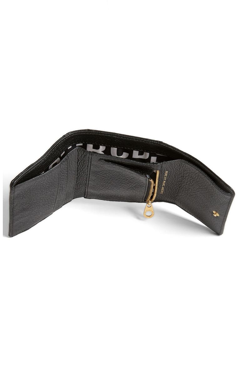 MARC BY MARC JACOBS 'Classic Q - New' Billfold Wallet, Alternate, color, BLACK