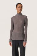 Soaked in Luxury SLLaisa Metallic Turtleneck Pullover