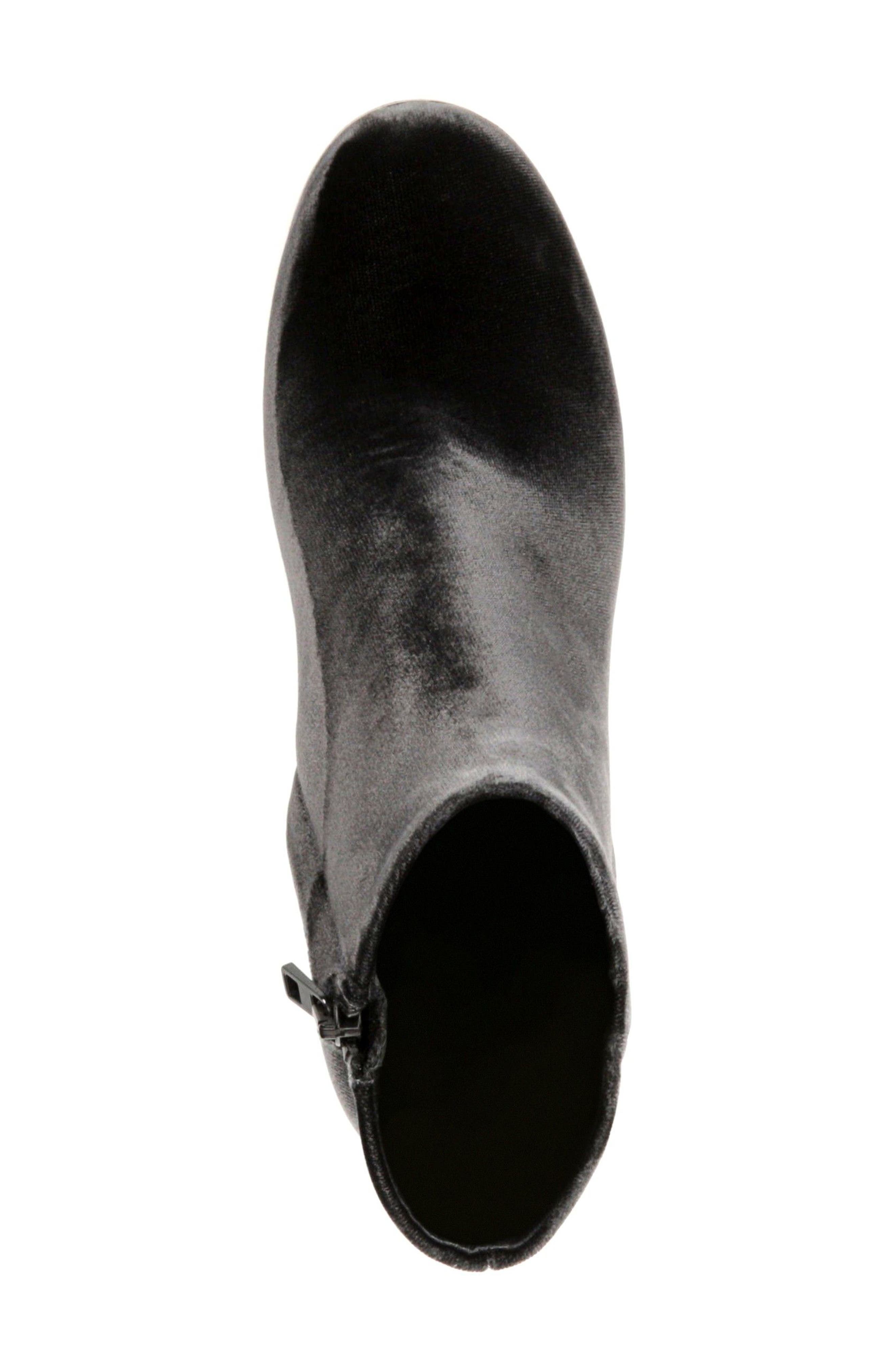 Vince 'Blakely' Block Heel Bootie, Alternate, color, 