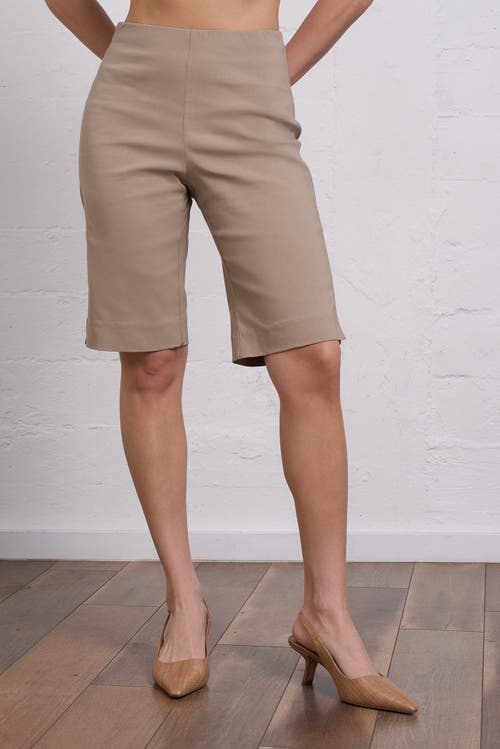 Franne Golde All-season Slim Stretch Bermuda Short In Brown