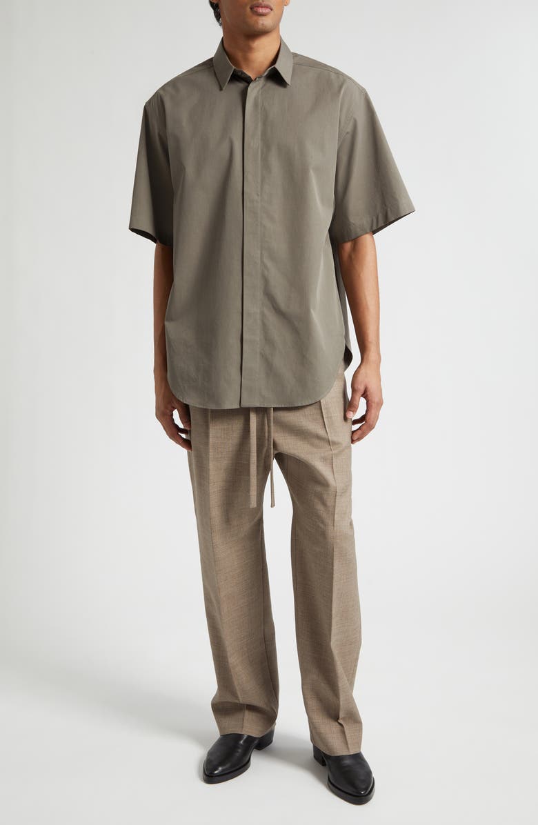 Fear of God Classic Short Sleeve Button-Up Shirt, Alternate, color, Willow Willow