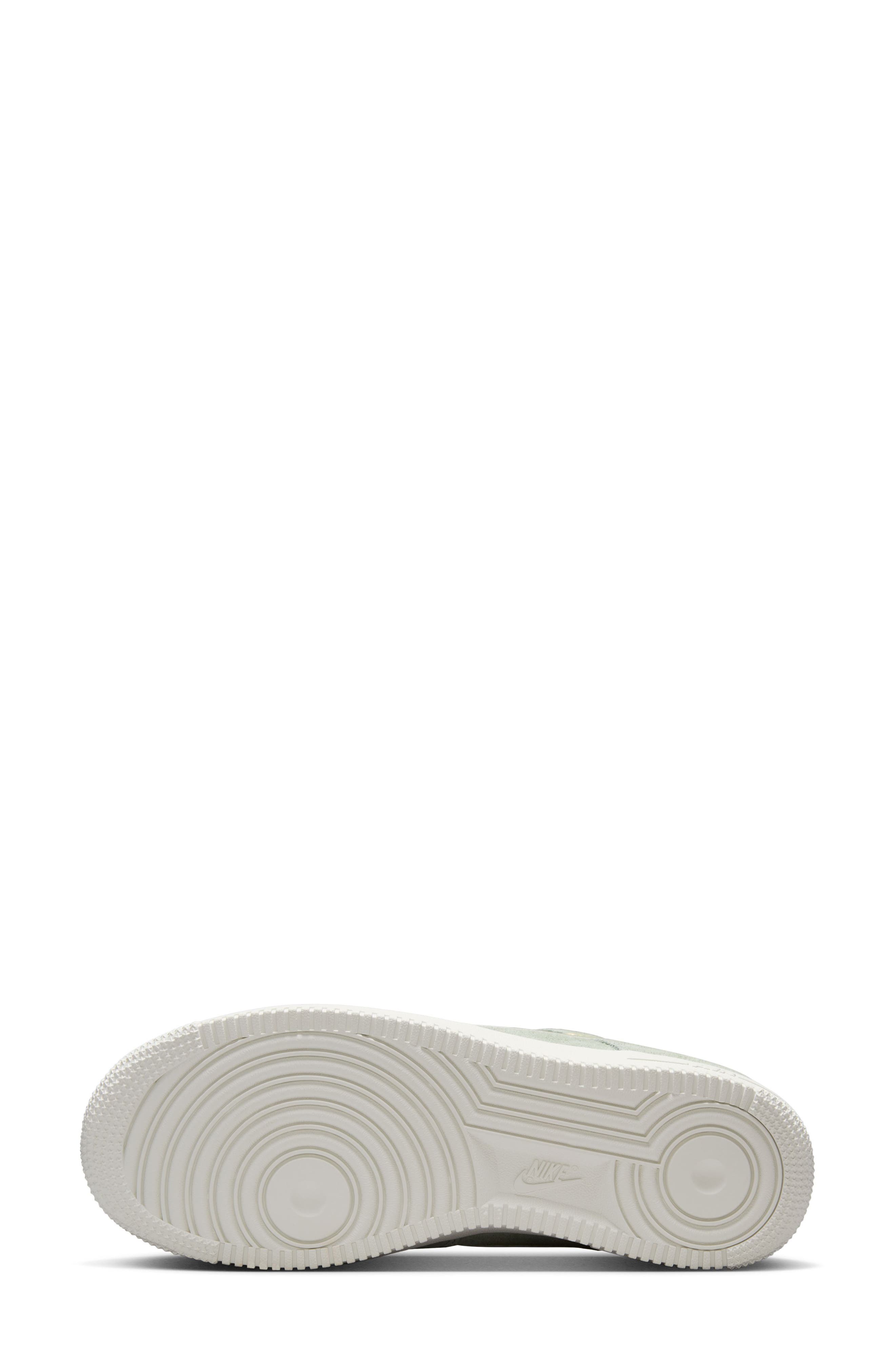 Nike Air Force 1 '07 SE Basketball Sneaker, Alternate, color, 