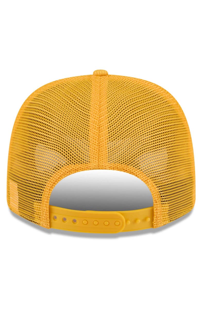 New Era Men's New Era  Gold San Diego Padres 2025 Spring Training 9SEVENTY Stretch-Snap Trucker Hat, Alternate, color, 