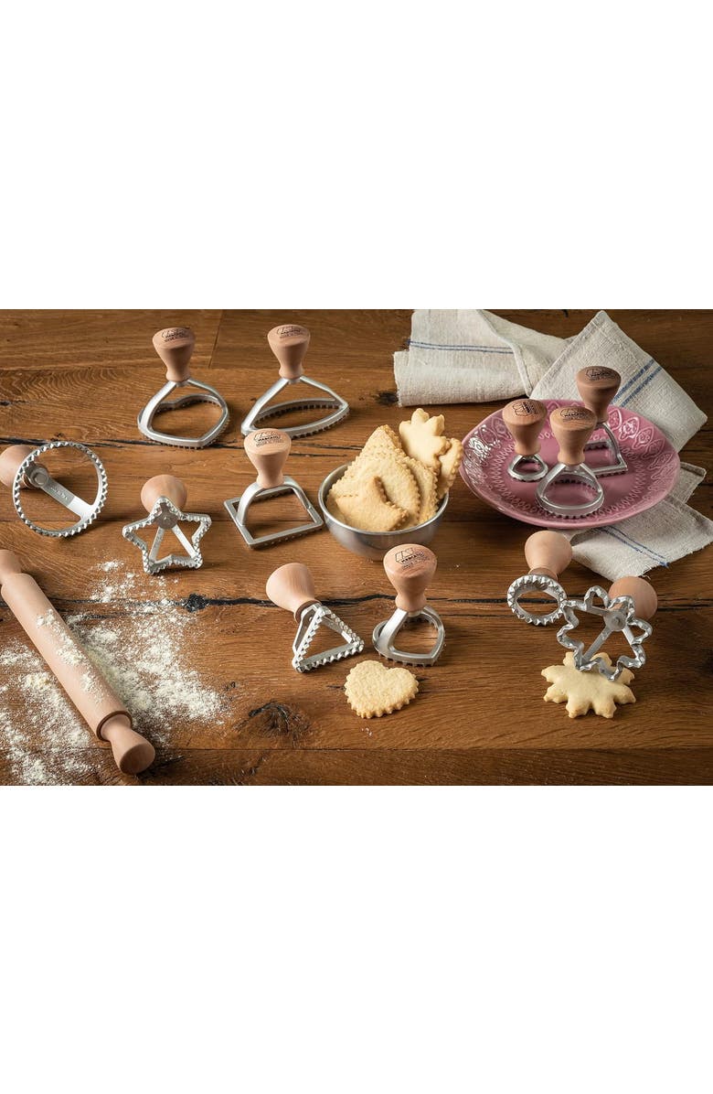 Marcato Classic Ravioli Maker Stamp, Heart Shape, 3-Inch, Alternate, color, Silver