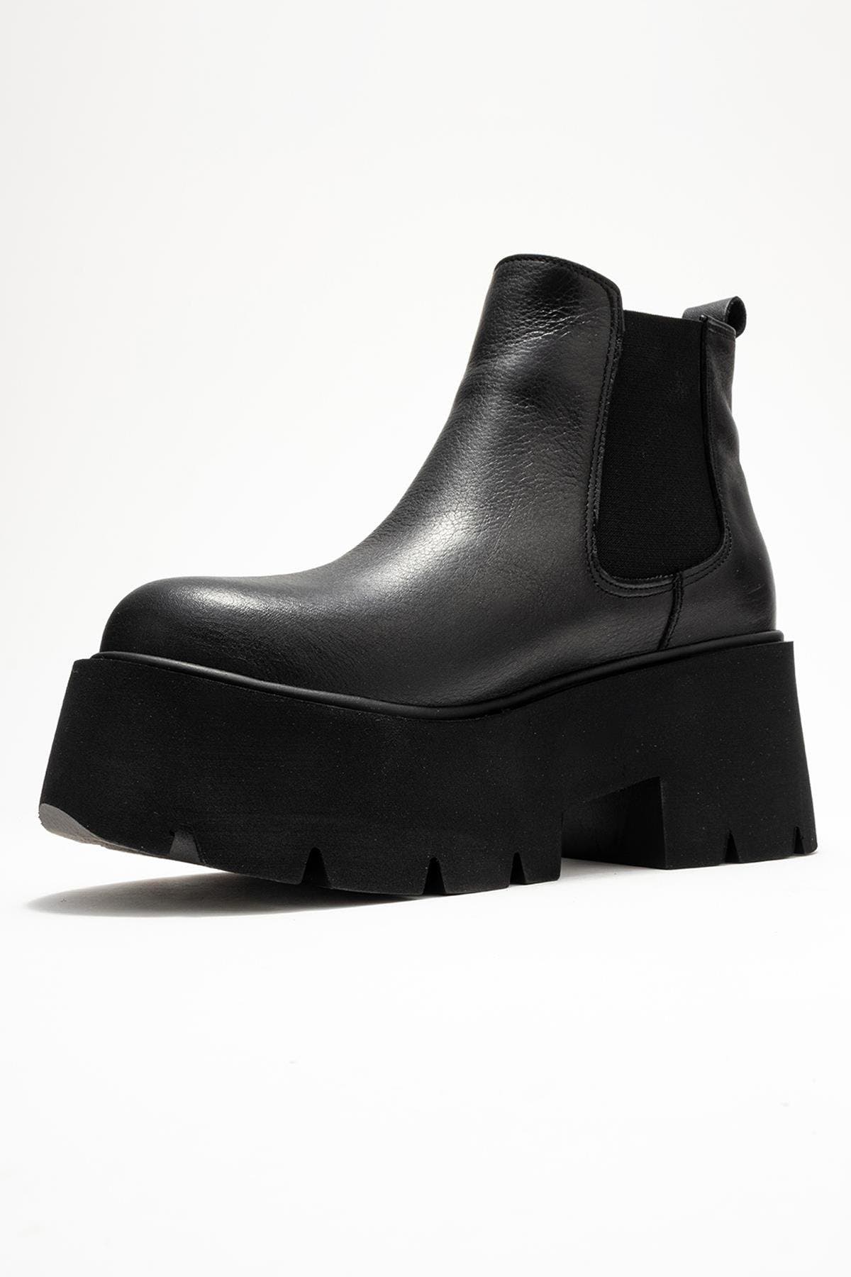 Forever 
Always Shoes Clen Leather Platform Chelsea Boot, Alternate, color, Black Leather