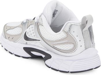 Kids' V5 RNR Sneaker